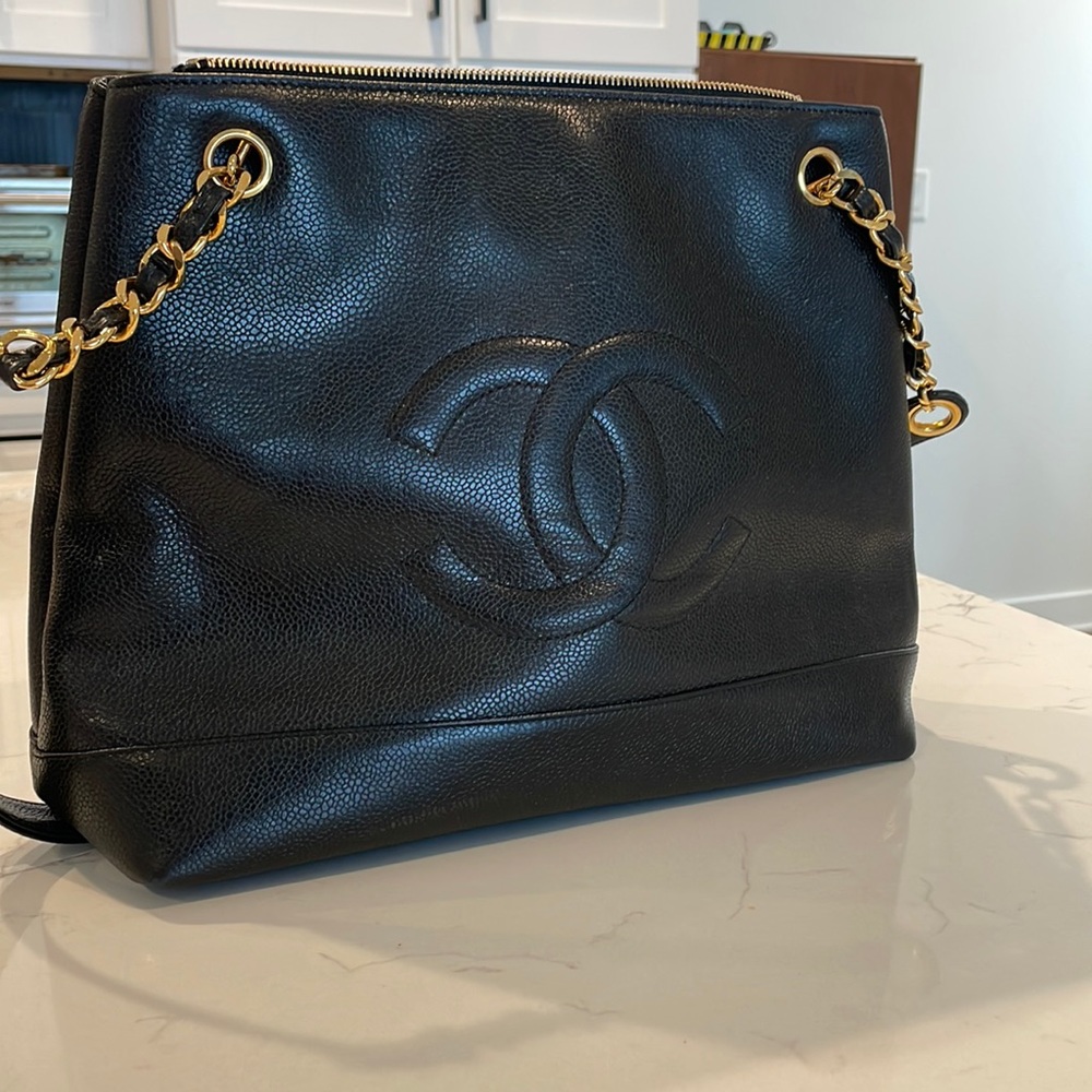Chanel caviar leather bag